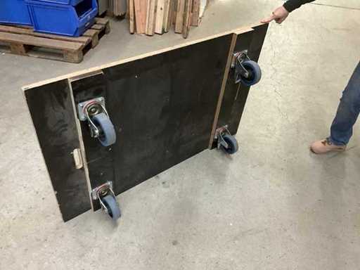 Tavola rotabile con 4 ruote girevoli 120 x 80 cm