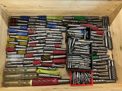 Frezarka do frezowania końcowego