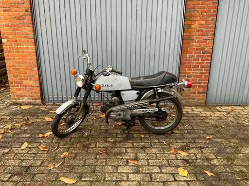 Suzuki AC50 Brommer