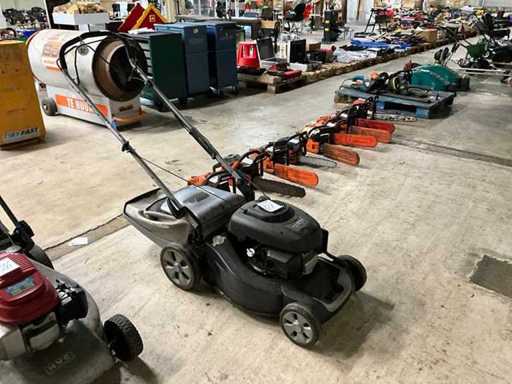 Mașina de tuns iarba Honda