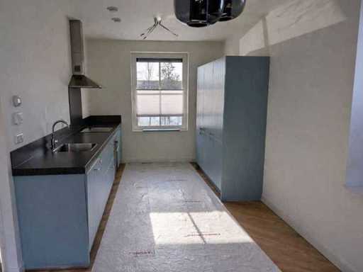 Bruynzeel - Cuisine avec appareils électroménagers