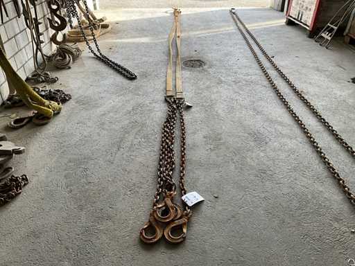 4 sling chain/ straps
