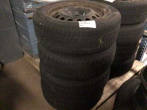 Pneus, roues et jantes