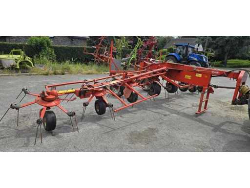 Kuhn Moulder