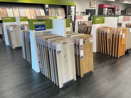 Mostre pentru petrecere cu suporturi