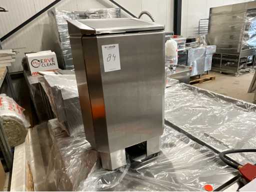 Bidone dei rifiuti per la ristorazione