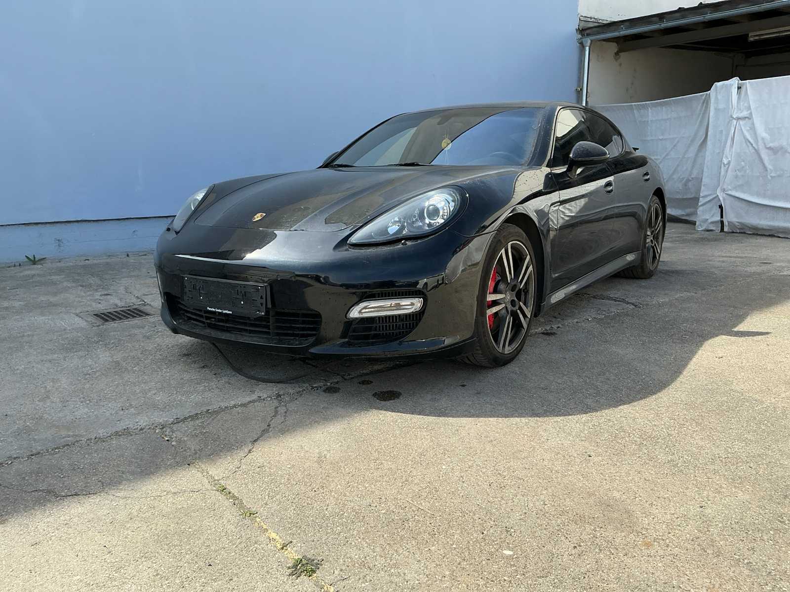 2011 Porsche Panamera Turbo