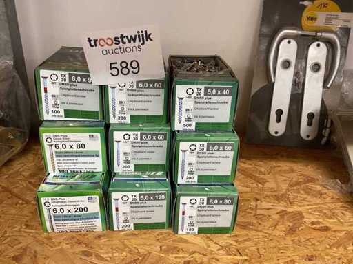 9 x Kisten mit Spanplattenschrauben