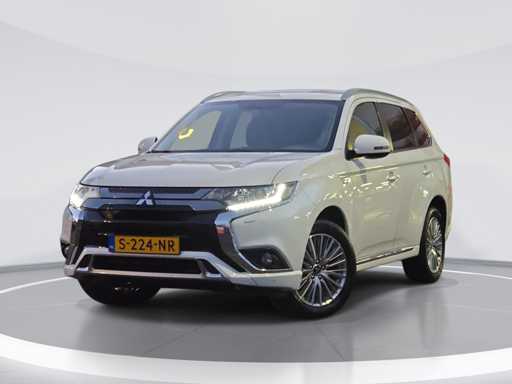 Mitsubishi Outlander 2.4 PHEV Intense+ 2020 | S-224-NR