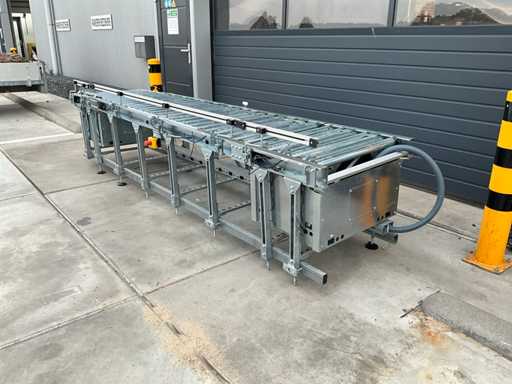 Powered Roller conveyor with two transfer sections