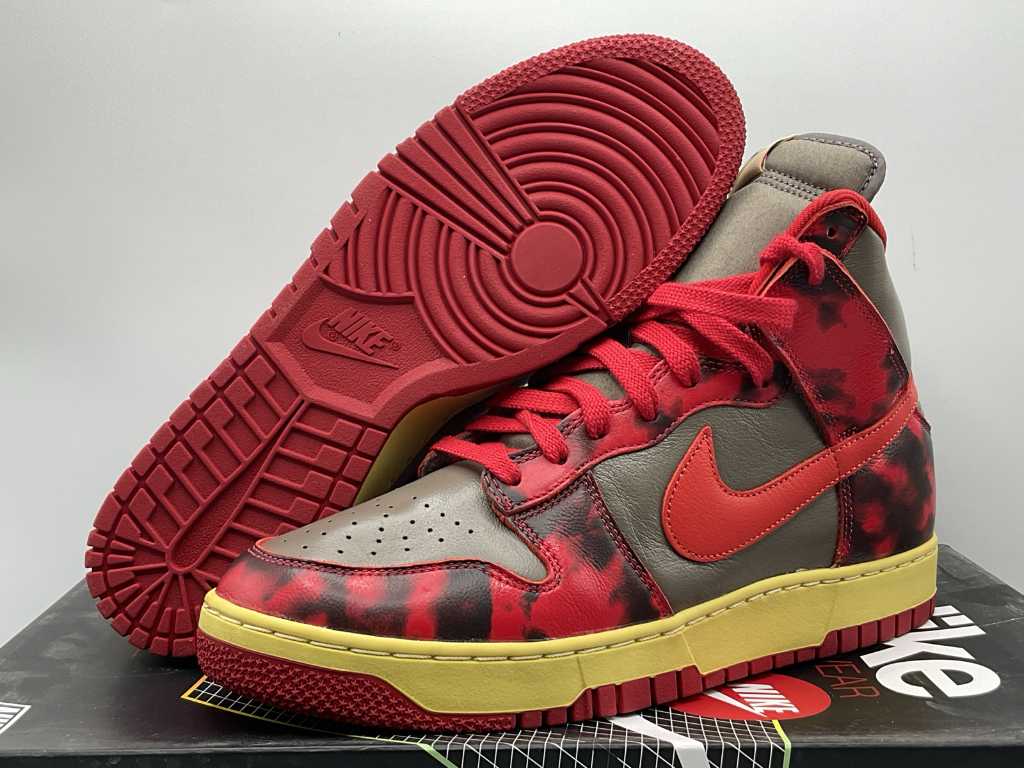 Nike Dunk High 1985 Acid Wash Red Sneakers 45