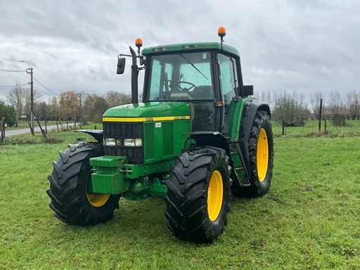 2001: John Deere 6610