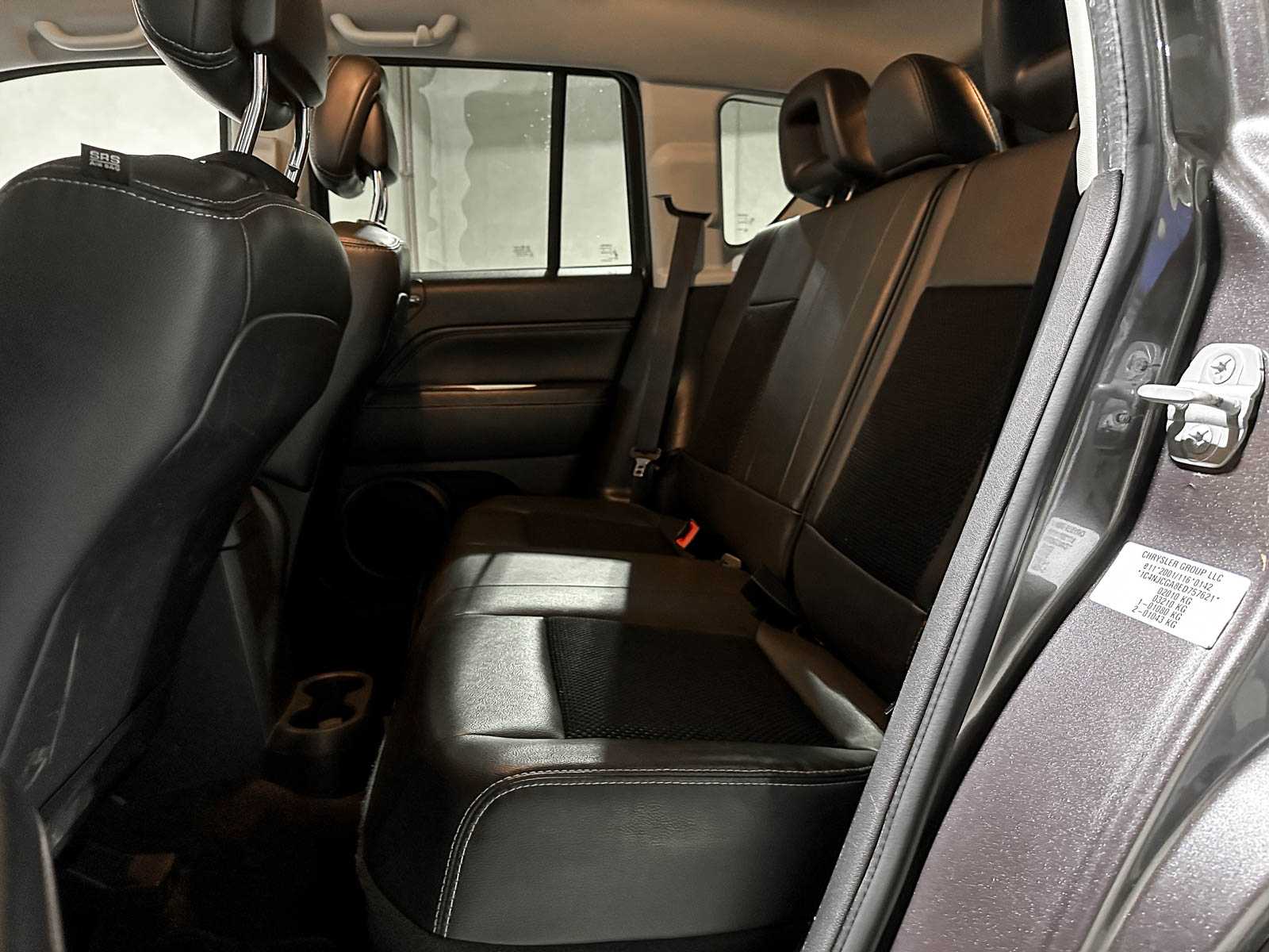 Jeep Compass 2.0 North Business Edition 156pk 2014 (Origineel-NL+1e eigenaar), 2-XKN-14