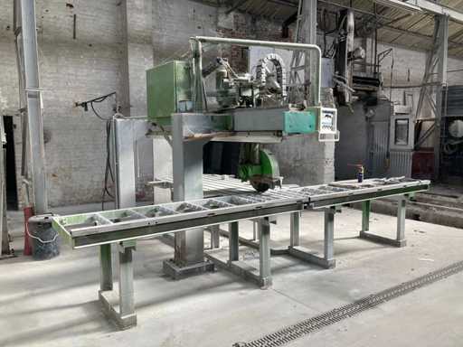 Sale of natural stone