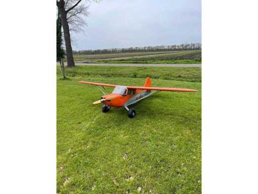STINSON - Voyager 150 - Avion RC/Model