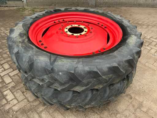 Good Year DT800 Pneu et jante