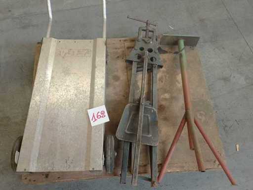 Hijswagen en hydraulische portaalbankschroef