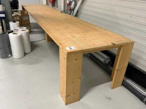 Wooden work table