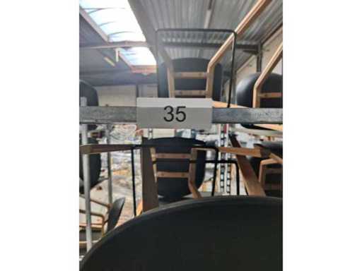 8x black bar stool (wooden frame (excl. transport cart)) (8x)