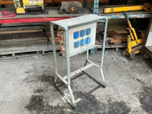Mobile power distribution box / site box