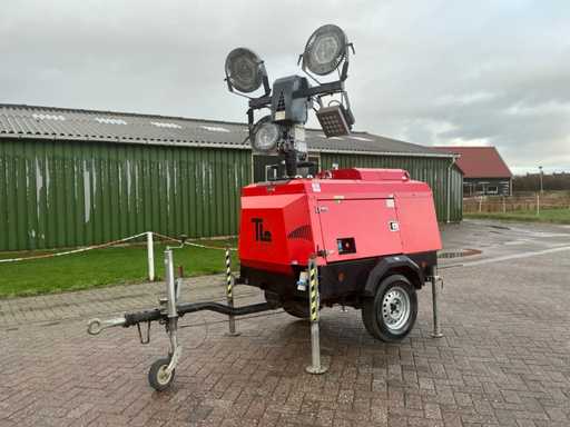 Lumina de construcție a turnului 2013 Bled1-1413