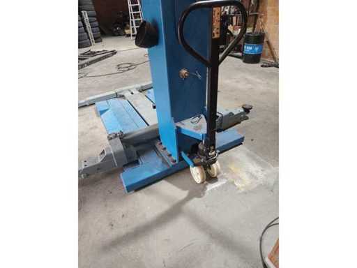 ToolMania 1-Säulen-Lift 2,5T