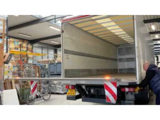 edf5f4fe-7fec-44cf-bc3f-0a40fbcc31ab.mp4