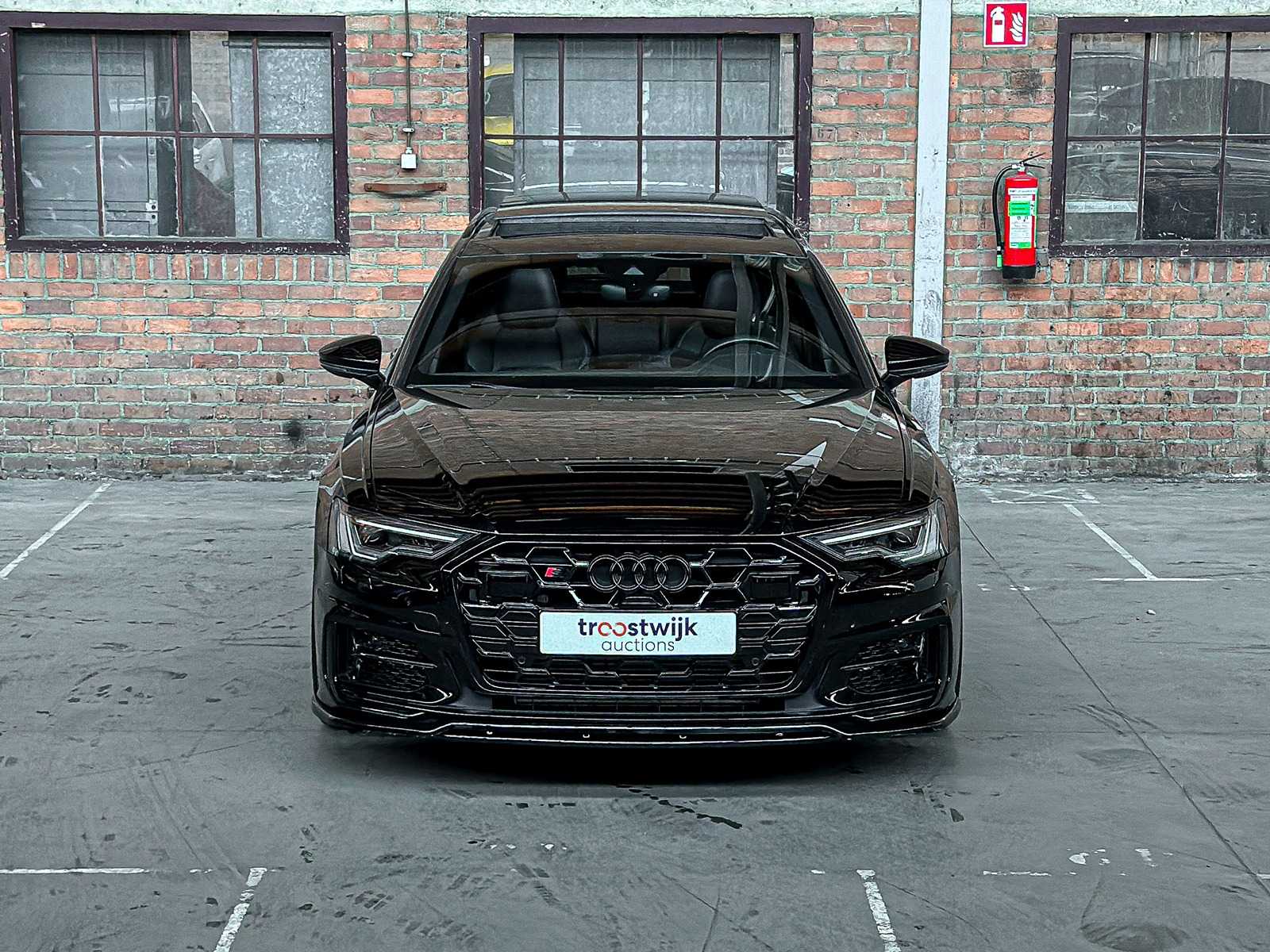 Audi A6 Avant 55 TFSI e Quattro Pro Line S Competition 367pk 2023 (Plug-In Hybrid), HLJ-85-T