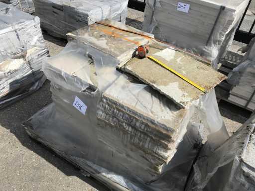 Natuurstenen tegels 1 pallet