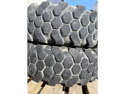Contineltal - 14.5R20 - Truck tire