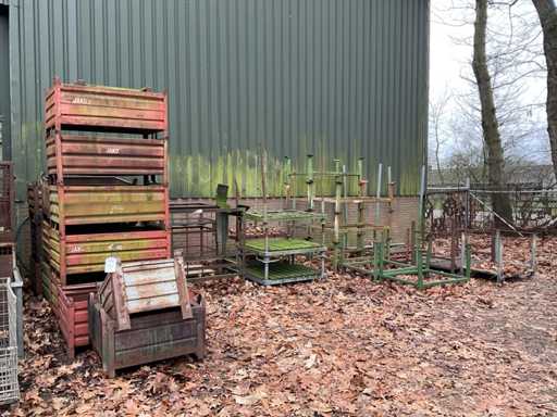 Stacking yokes and stacking bins (34x)