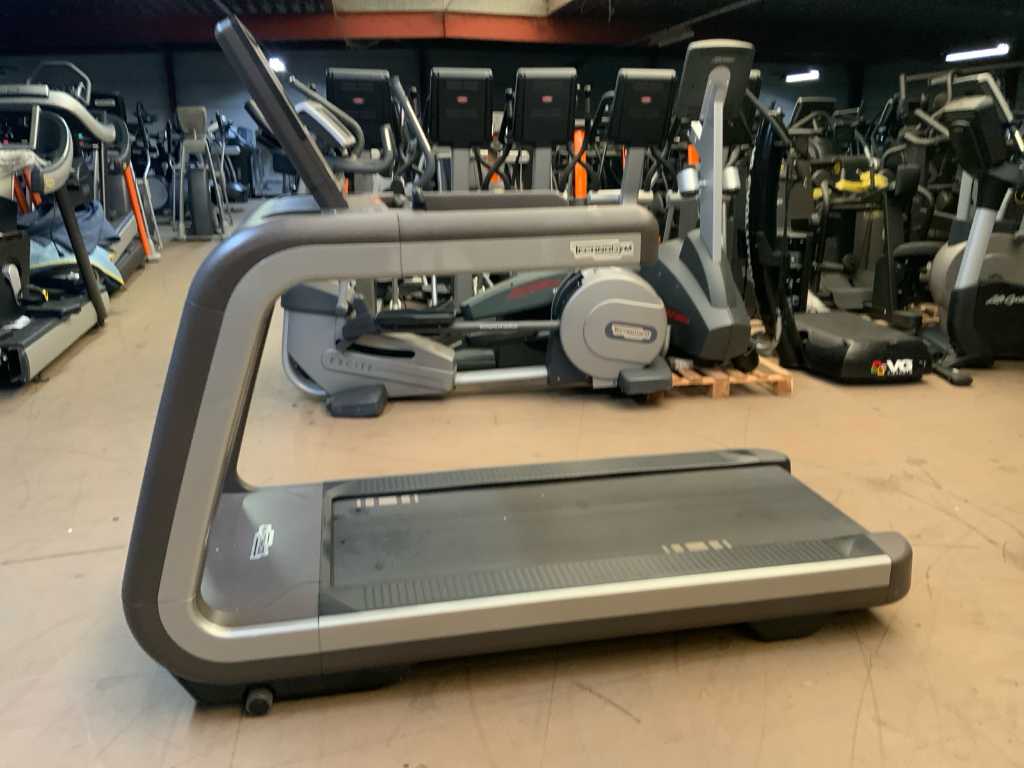 Artis technogym hot sale