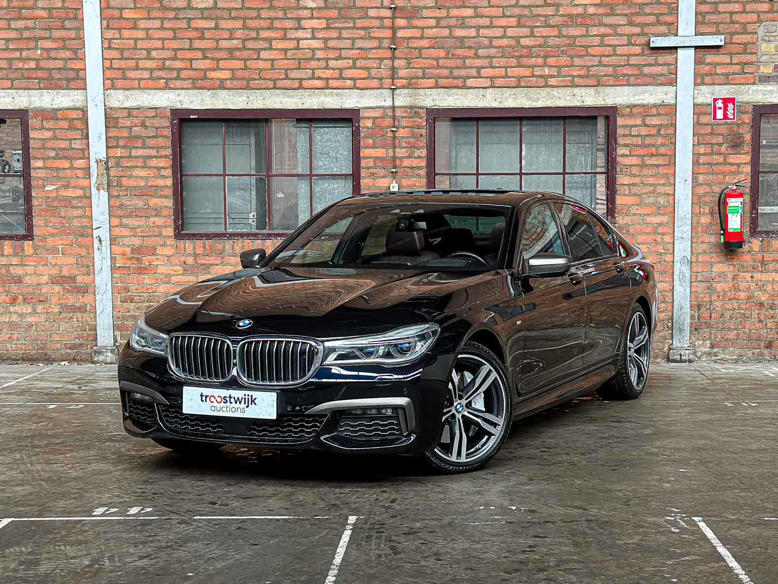 BMW 750d xDrive 400pk 2021 7-serie G11