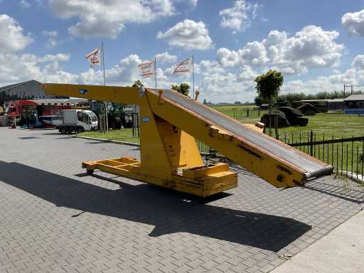 1992 AMK KBMP600 Mobile Conveyor