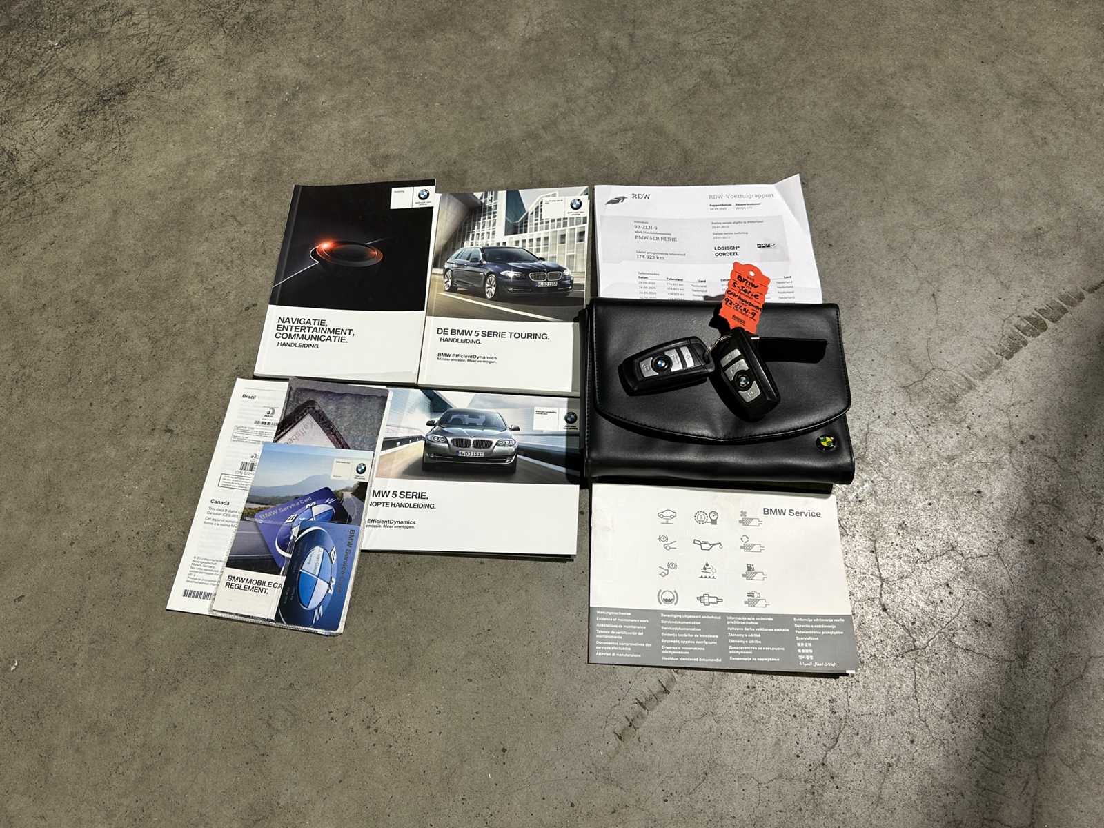 BMW 520i Touring M-Sport High Executive 5-series 184hp 2013, 92-ZLN-9