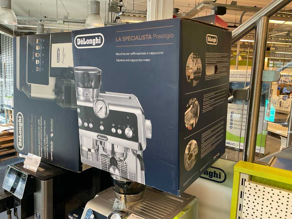 DeLonghi La Specialista Prestigio EC9355. M Espresso Machine