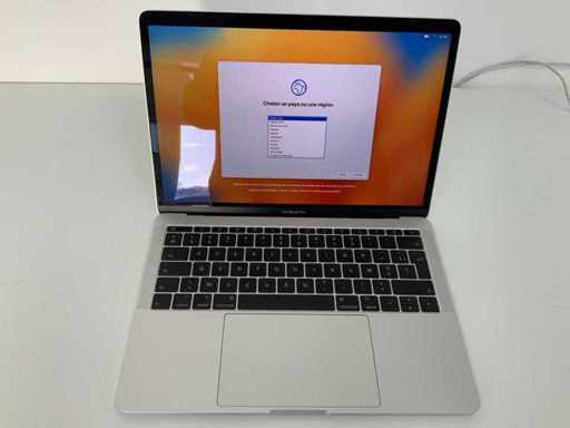 Apple A1708 13-calowy MacBook Pro MPXU2N/A Laptop