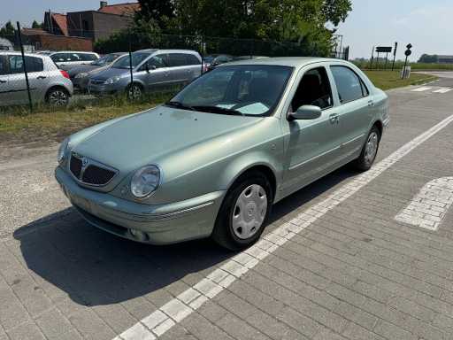 2002 Lancia Lybra