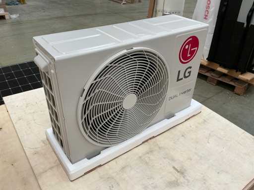 LG S12EQ UA3 12000 BTU Mono Libero S Air Conditioner Outdoor Unit (REF: 4002873)