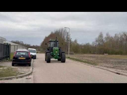 a779abfd-9095-4789-9f5f-6079522cf29b.mp4