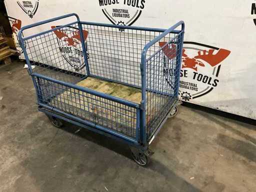 Chariot à cage en maille
