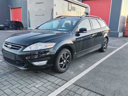 1000 Ford Mondeo - Passenger car