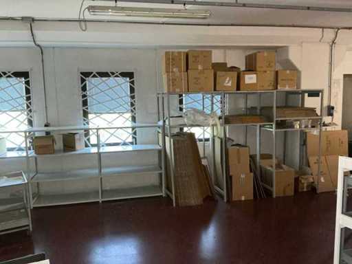 Étagère d’atelier