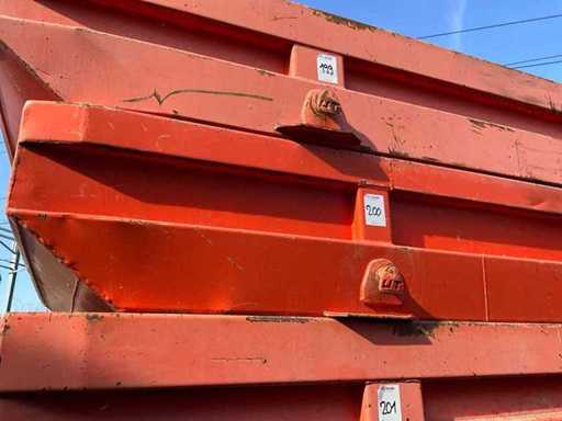 UT Welaki-Skip 8Kubik