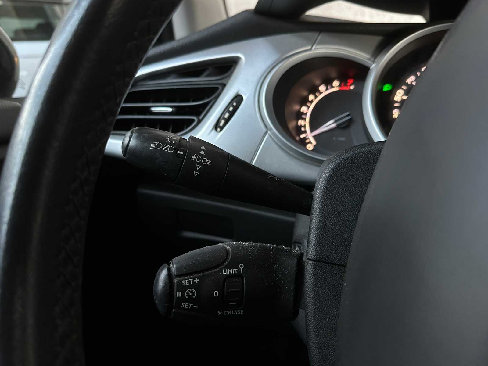 Citroen C3 1.4 VTi Ligne Business (Origineel-NL) 95pk 2010, 95-LVV-1