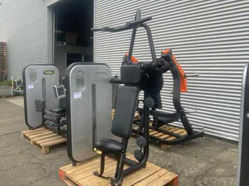 Technogym Element Vertical traction Krachtstation