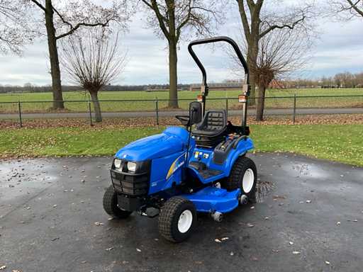 2008 New Holland TZ24D Mini-Traktor