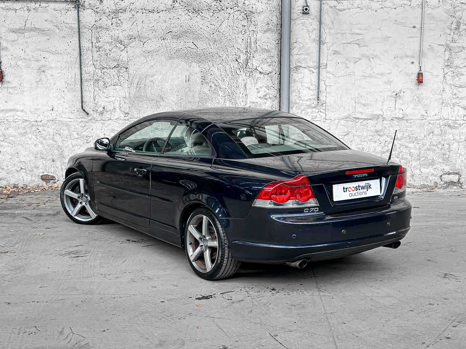 Volvo C70 Convertible 2.4 D5 Momentum 177pk 2007, 05-XL-LL