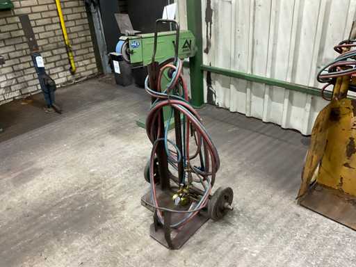 Hand truck gas cylinders