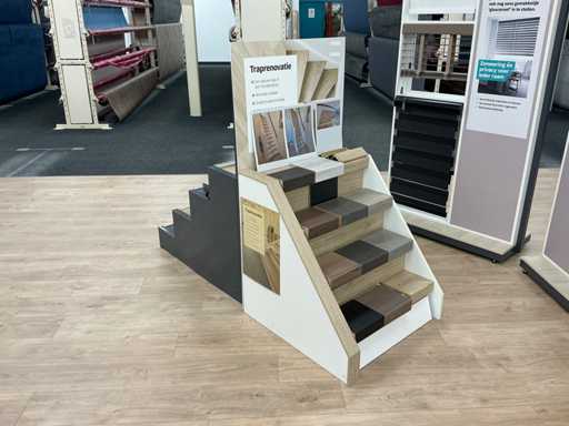 Verschiedene Werkstattmöbel